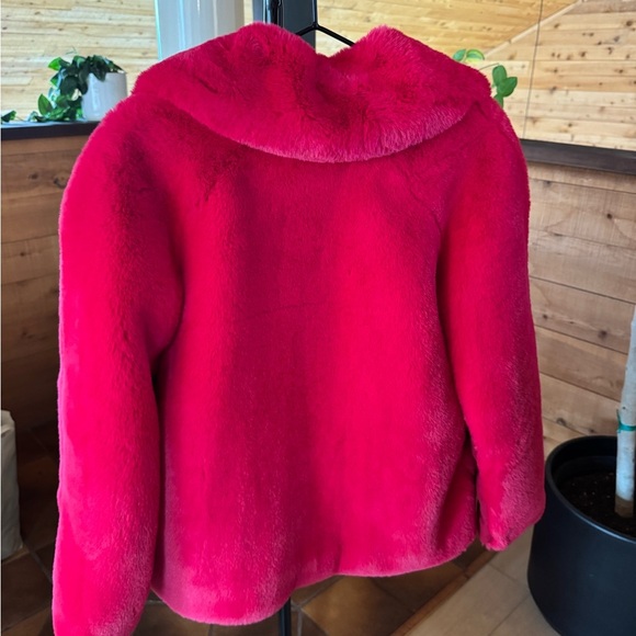 Opening Ceremony x Barneys New York Red Oversized Faux Fur Teddy Coat - Picture 3 of 3